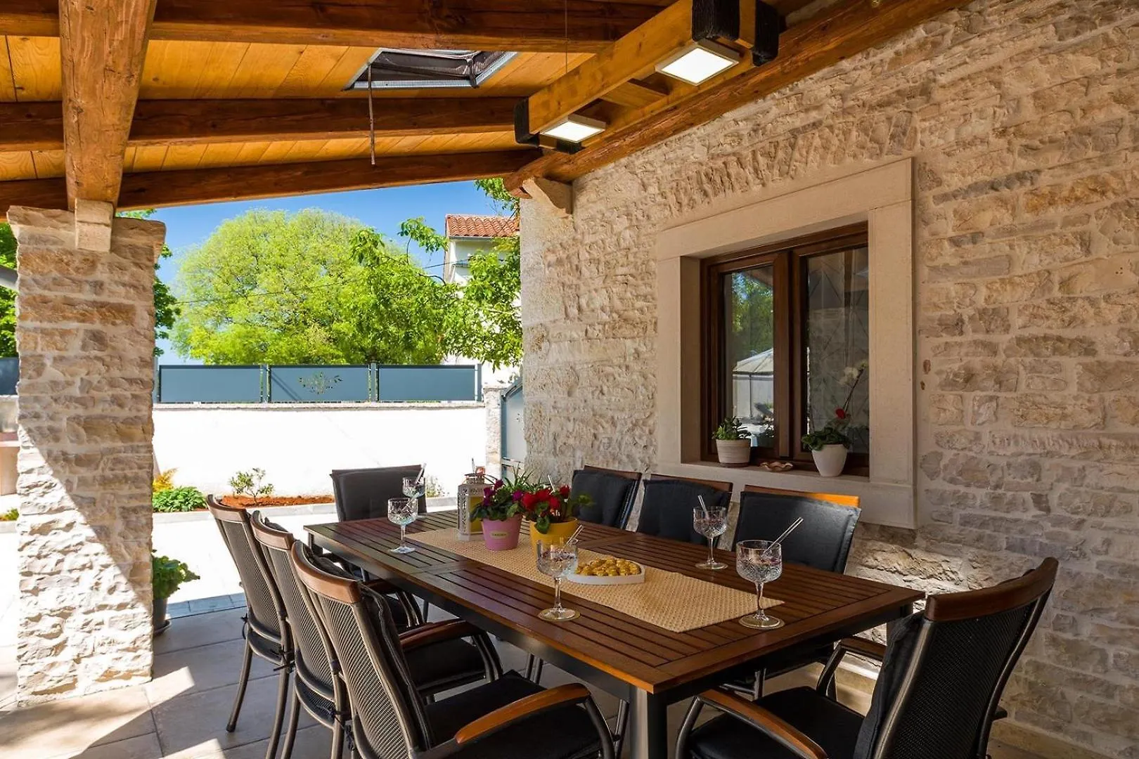 Villa Perini Šajini